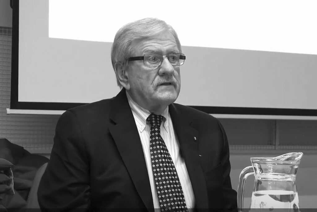 Preminuo David Vujić