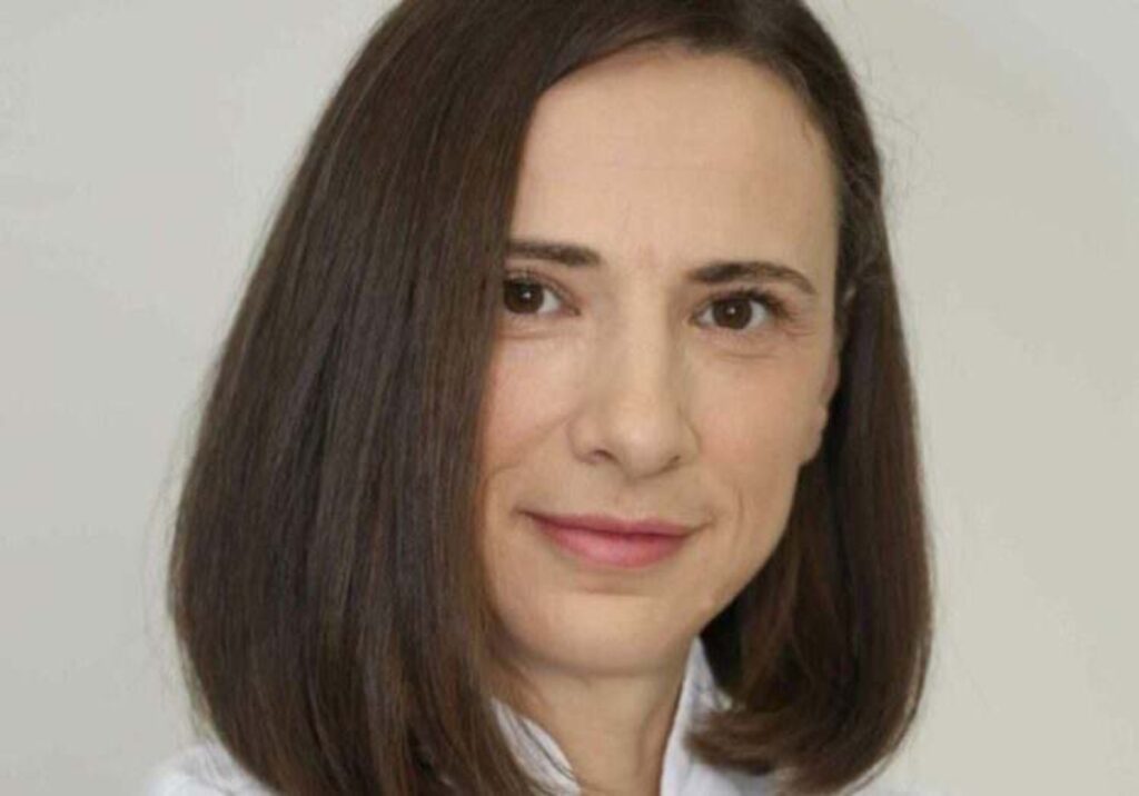 Farmaceut Dragana Milaković, zaposlena na Univerzitetskom kliničkom centru Republike Srpske u Banjaluci