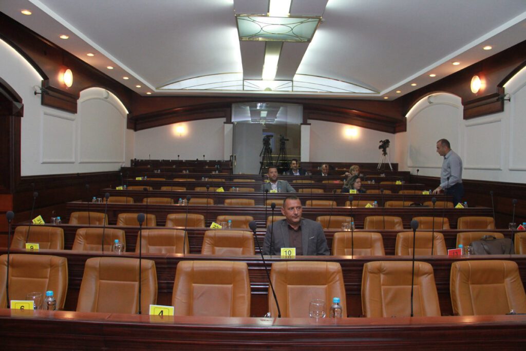 Banjalučki parlament: 16 za Dodika, 15 no comment