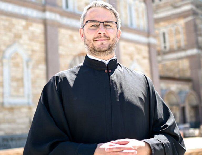 U susret Vaskrsu: Izbjegavajte laž i dvostruke standarde