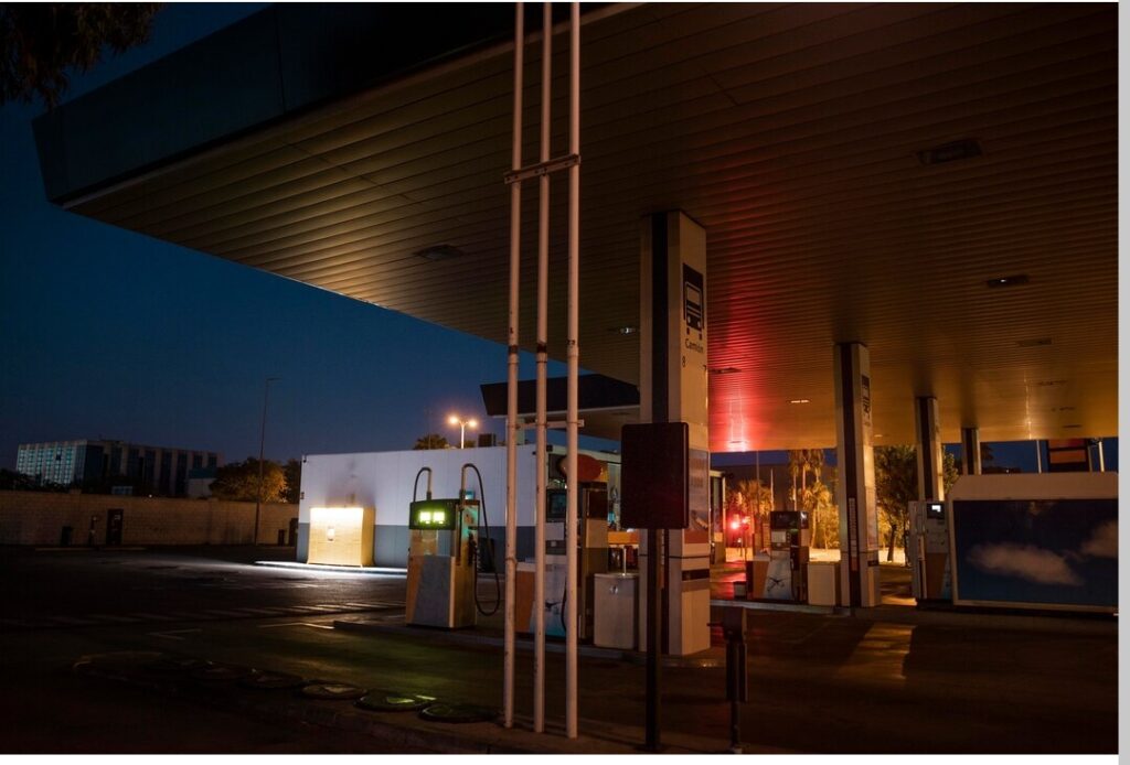 Ulje gorilo na pumpi