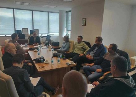 FOKUS NA VETERINARSTVO: Dogovorena čvršća saradnja institucija i terenskih organizacija u Srpskoj
